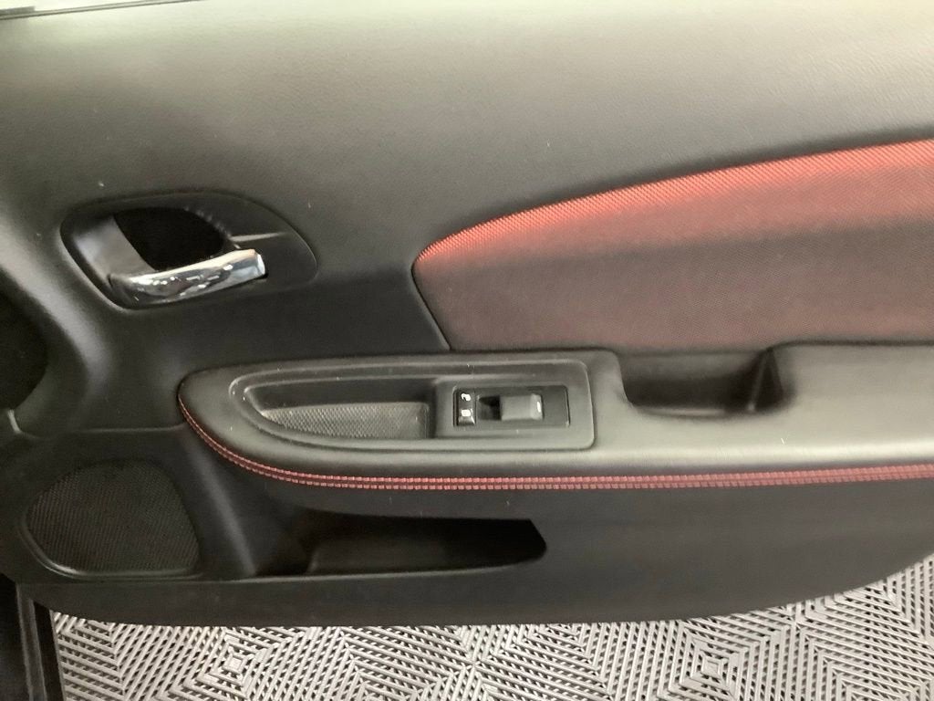 2012 Dodge Avenger SXT Plus