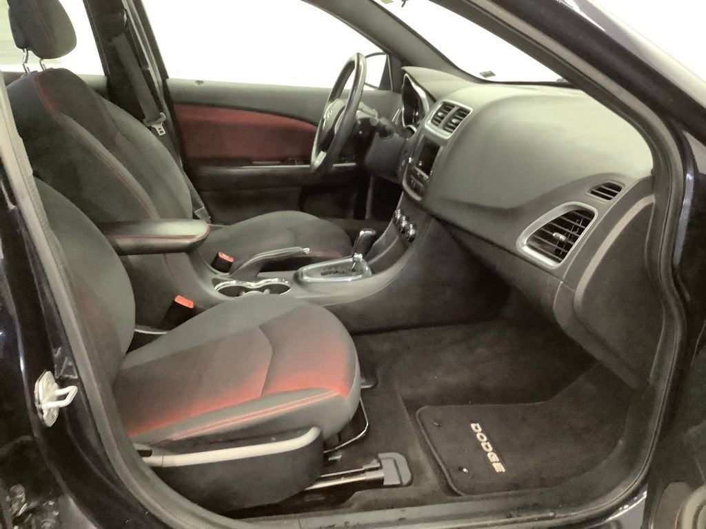 2012 Dodge Avenger SXT Plus