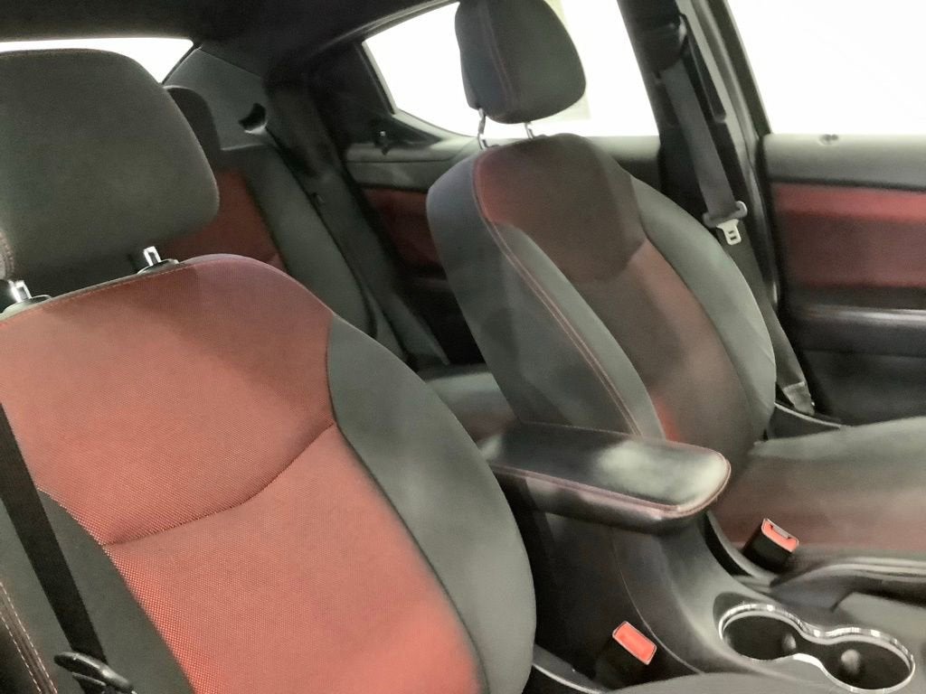 2012 Dodge Avenger SXT Plus