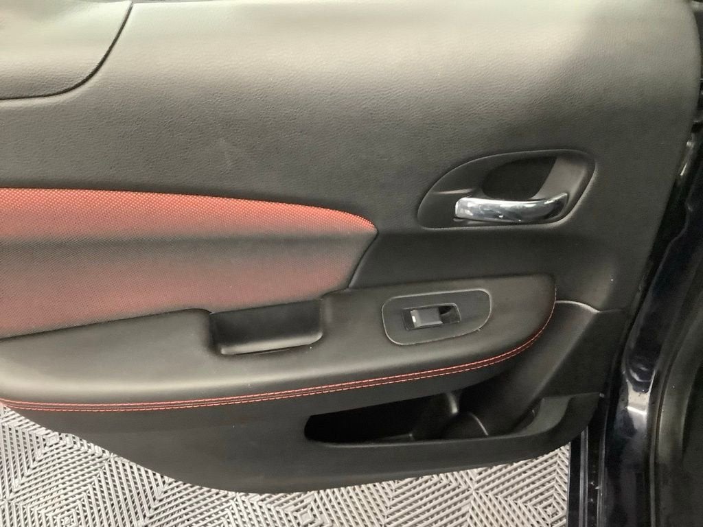 2012 Dodge Avenger SXT Plus