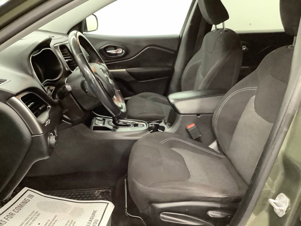 2019 Jeep Cherokee Latitude