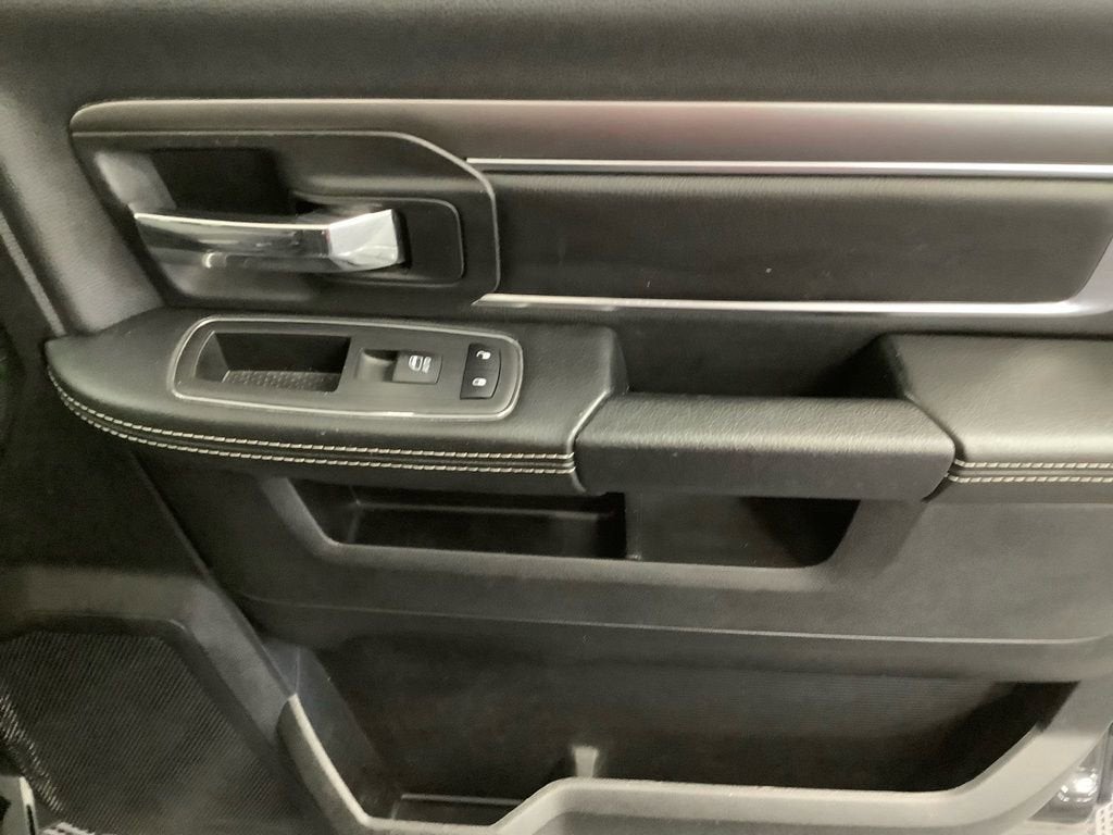 2021 RAM 1500 Classic SLT