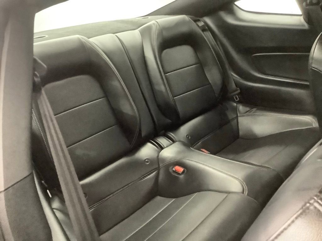 2021 Ford Mustang EcoBoost