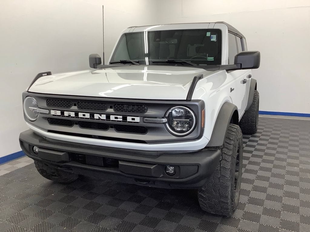 2022 Ford Bronco Base