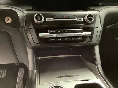 2020 Ford Explorer Base