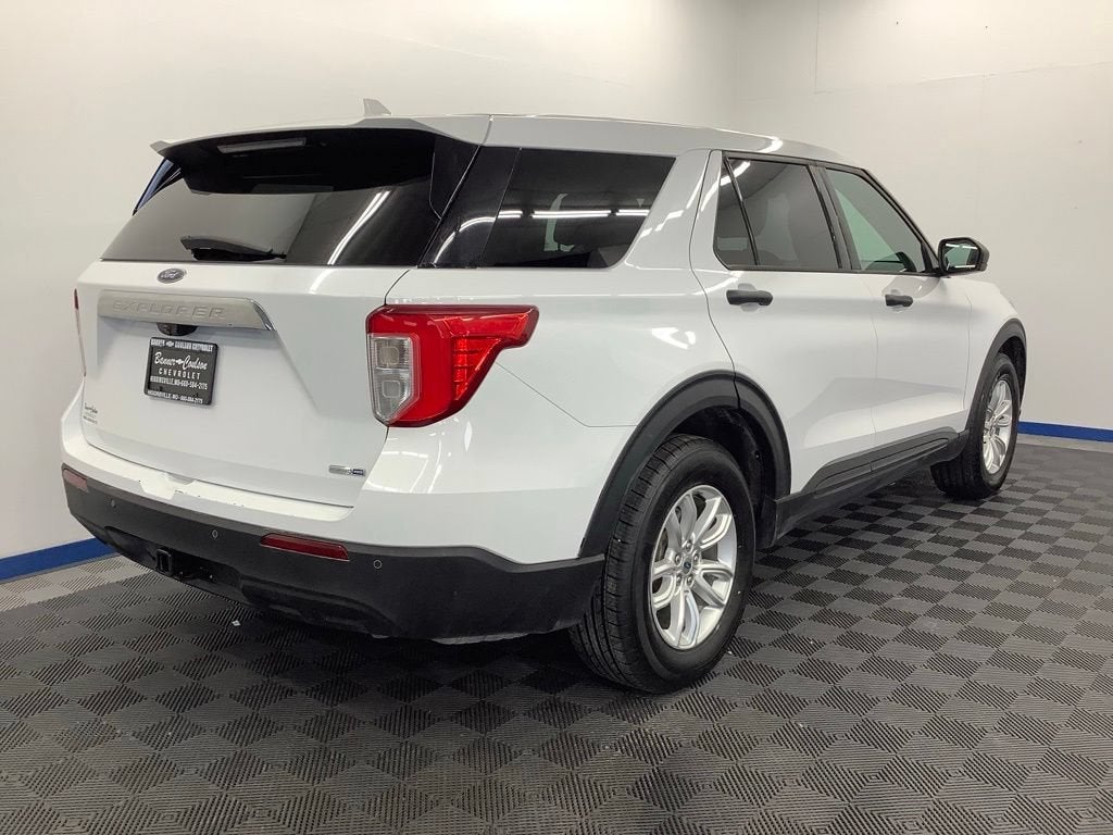 2020 Ford Explorer Base