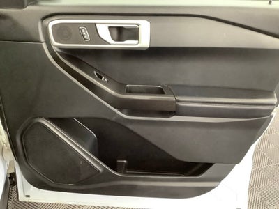 2020 Ford Explorer Base