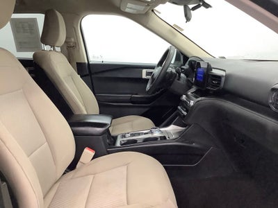 2020 Ford Explorer Base