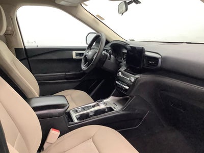 2020 Ford Explorer Base