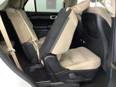 2020 Ford Explorer Base