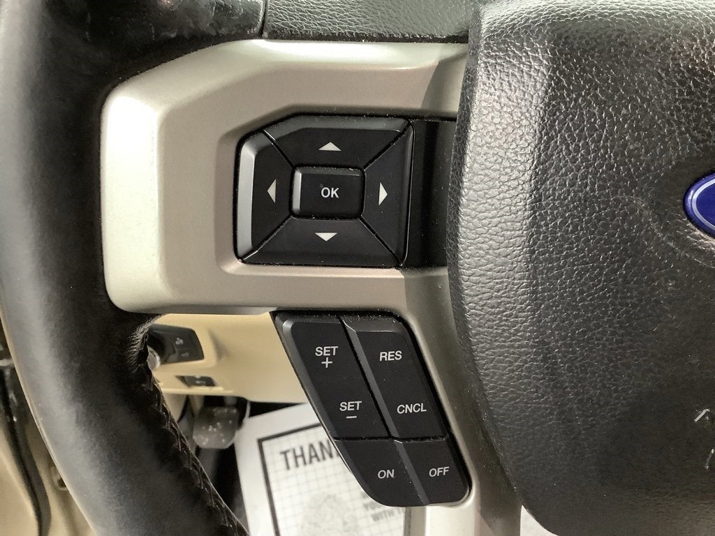 2017 Ford Super Duty F-250 SRW Lariat