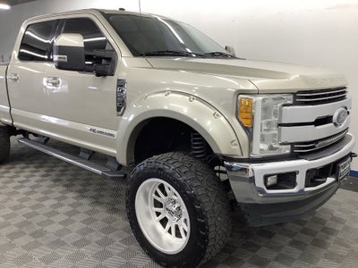 2017 Ford Super Duty F-250 SRW Lariat