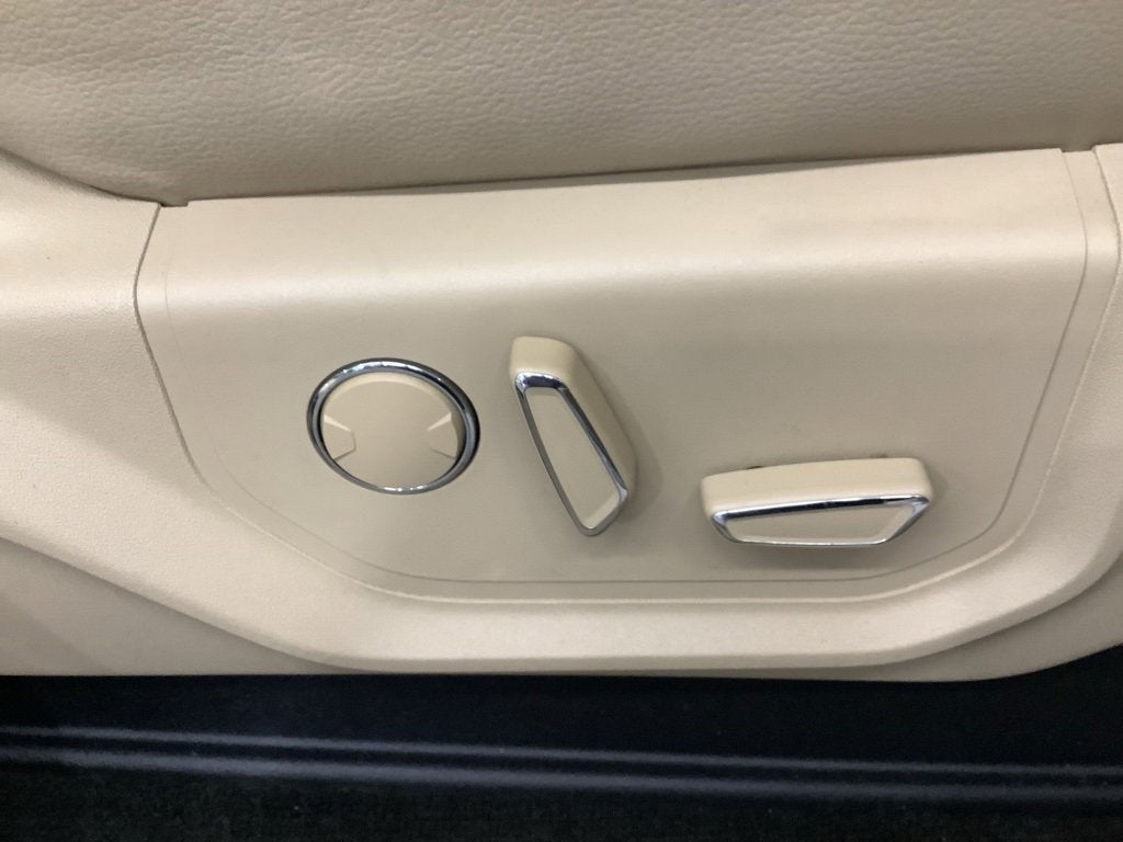 2017 Ford Super Duty F-250 SRW Lariat