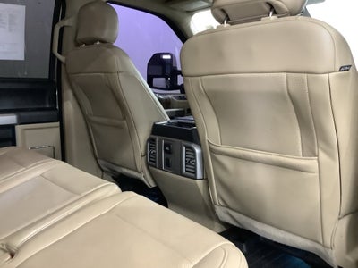 2017 Ford Super Duty F-250 SRW Lariat