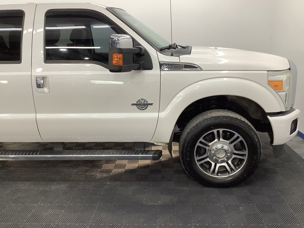 2015 Ford Super Duty F-250 SRW Lariat