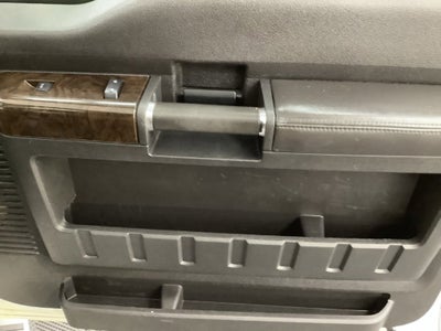 2015 Ford Super Duty F-250 SRW Lariat