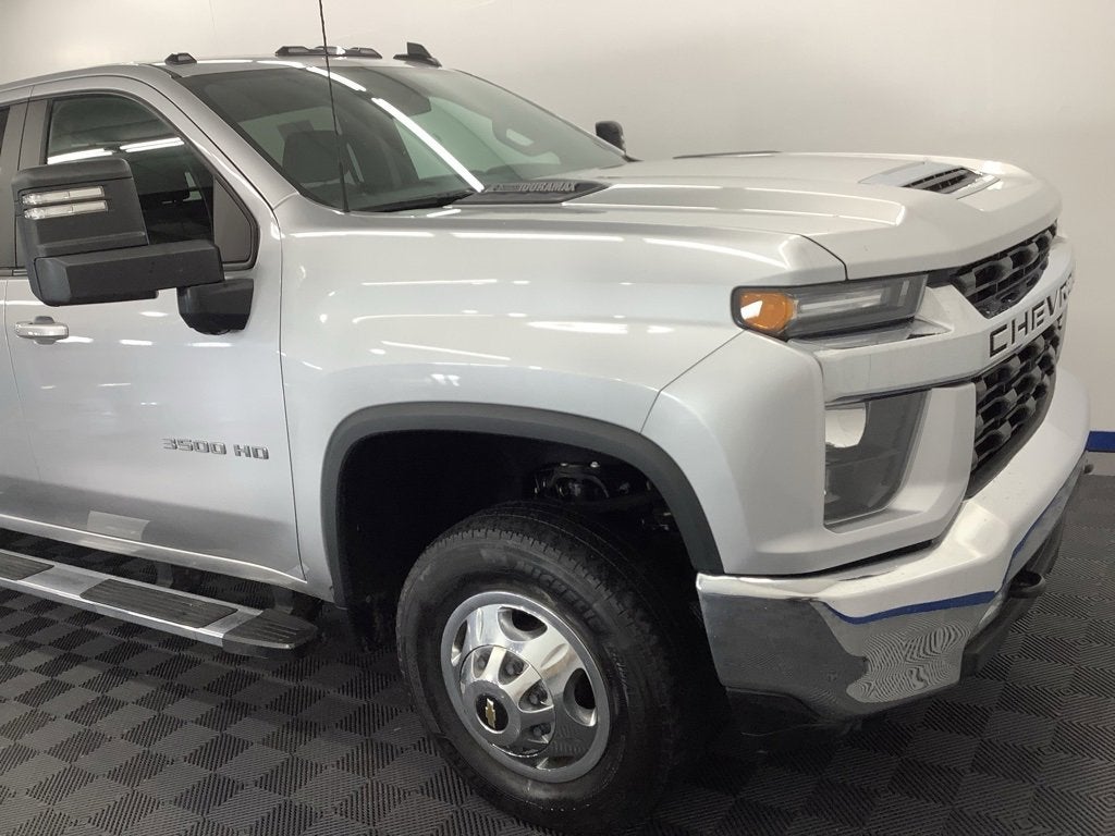 2023 Chevrolet Silverado 3500 HD Chassis Cab LT