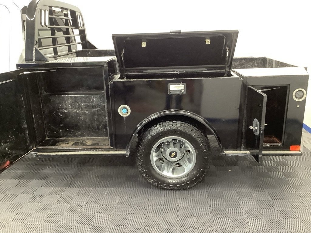 2023 Chevrolet Silverado 3500 HD Chassis Cab LT