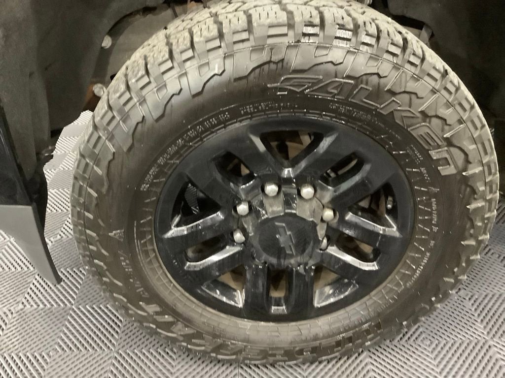 Used 2019 Chevrolet Silverado 2500HD LTZ with VIN 1GC1KTEY3KF250122 for sale in Kansas City