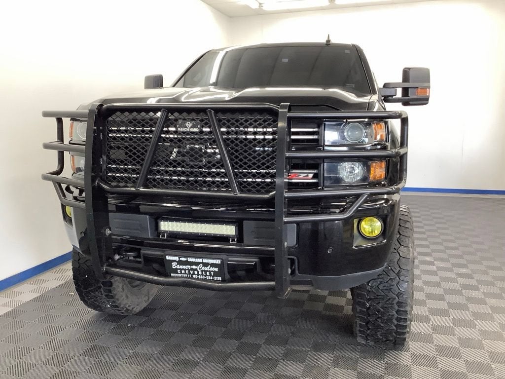 Used 2018 Chevrolet Silverado 2500HD LT with VIN 1GC1KVEG5JF111742 for sale in Kansas City
