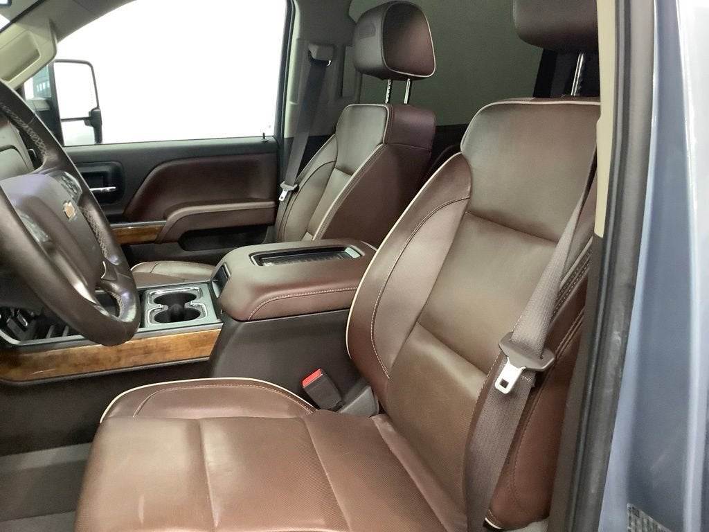 2016 Chevrolet Silverado 3500 HD High Country