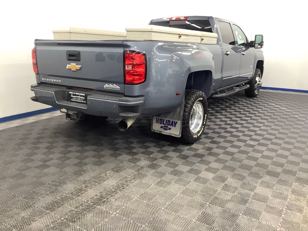 2016 Chevrolet Silverado 3500 HD High Country