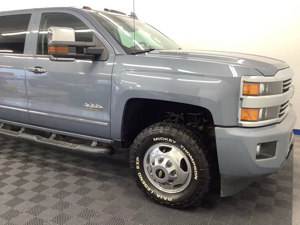 2016 Chevrolet Silverado 3500 HD High Country