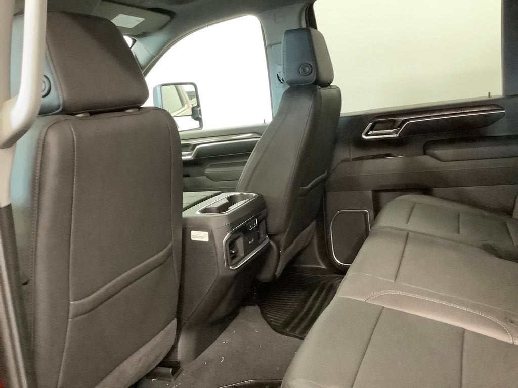 2026 Chevrolet Silverado 3500 HD LTZ DRW