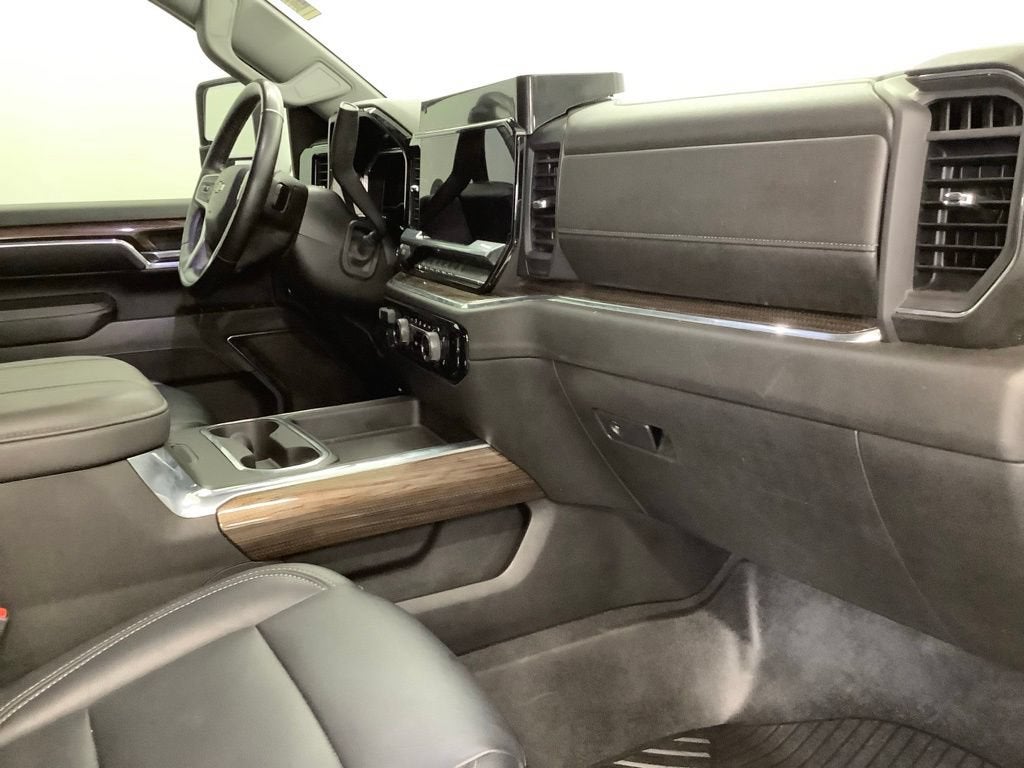 2024 Chevrolet Silverado 3500 HD LT DRW