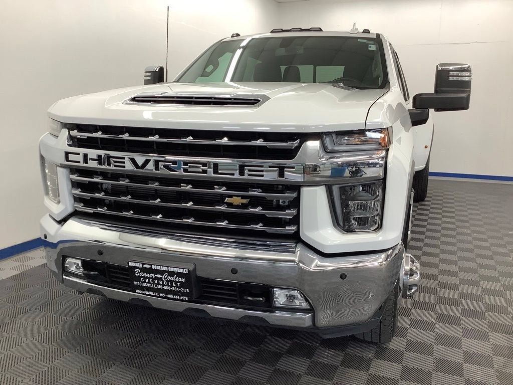 Used 2021 Chevrolet Silverado 3500HD LTZ with VIN 1GC4YUEY0MF306831 for sale in Kansas City