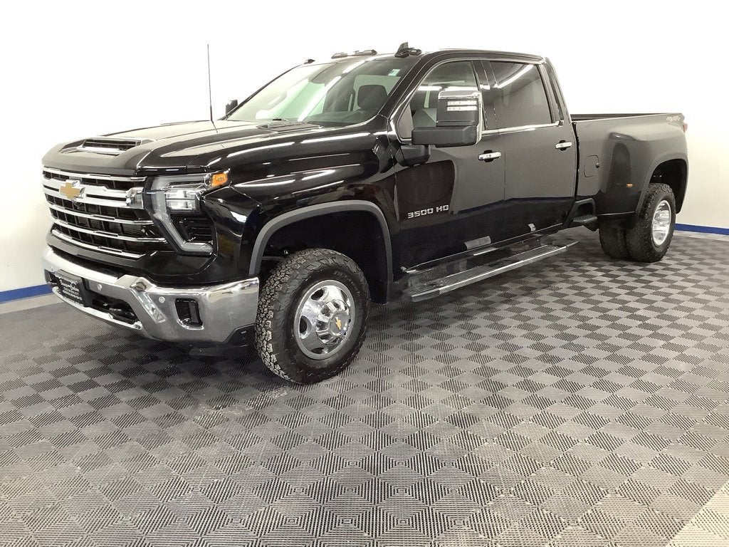 2024 Chevrolet Silverado 3500 HD LTZ