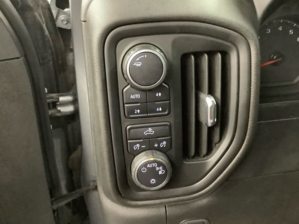 2022 Chevrolet Silverado 1500 LTD Custom Trail Boss