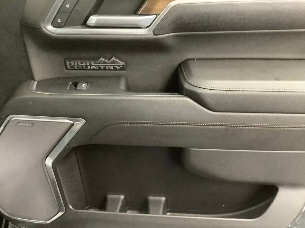 2022 Chevrolet Silverado 1500 High Country