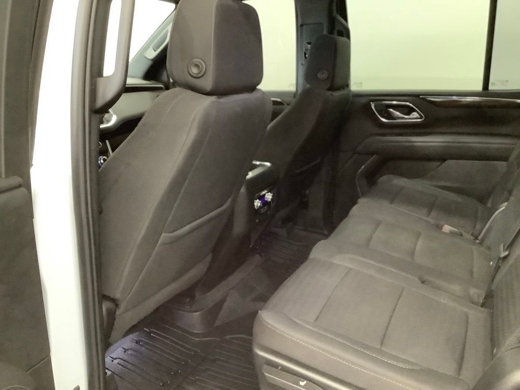 2023 GMC Yukon SLE