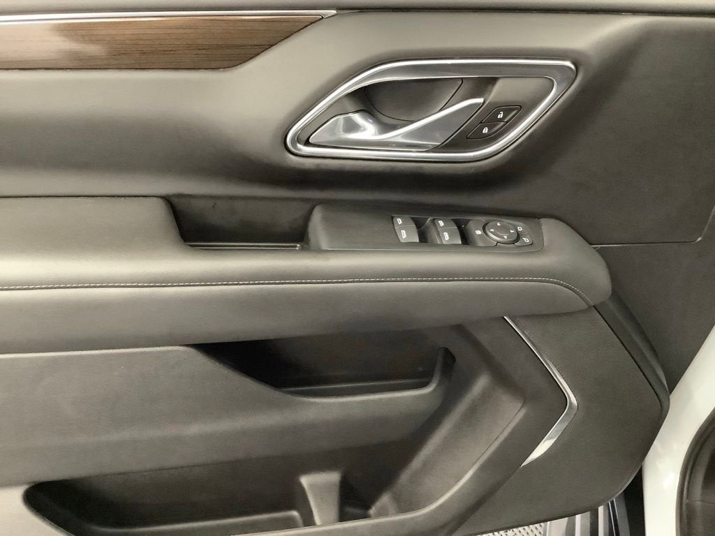 2023 GMC Yukon SLE