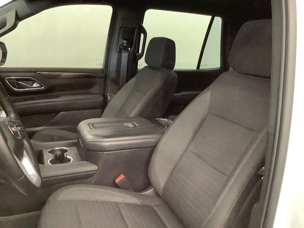 2023 GMC Yukon SLE
