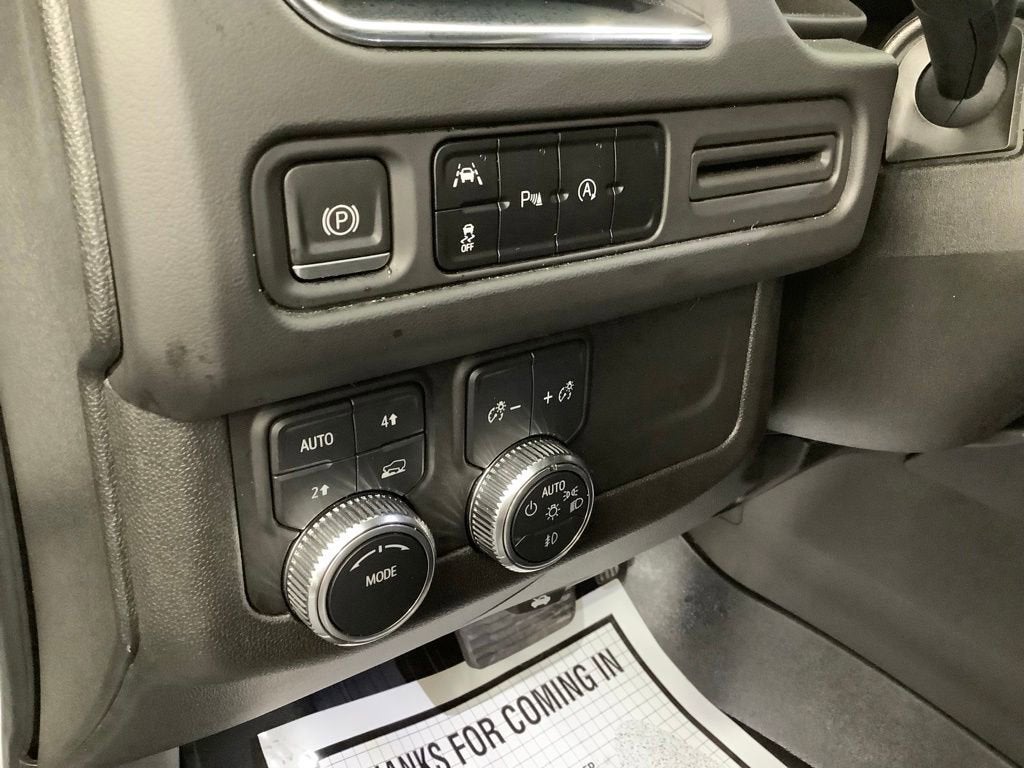 2023 GMC Yukon SLE