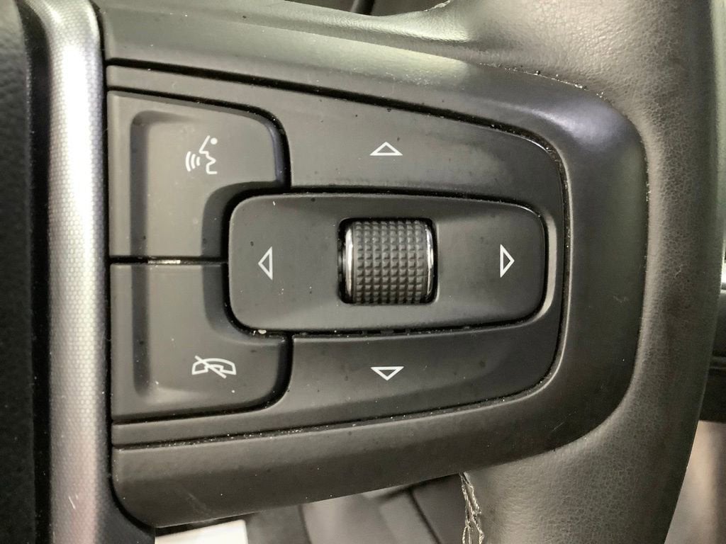 2023 GMC Yukon SLE