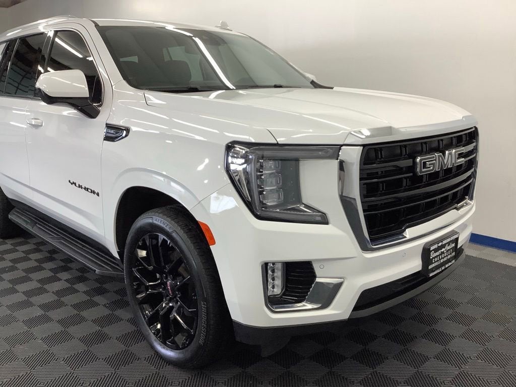 2023 GMC Yukon SLE