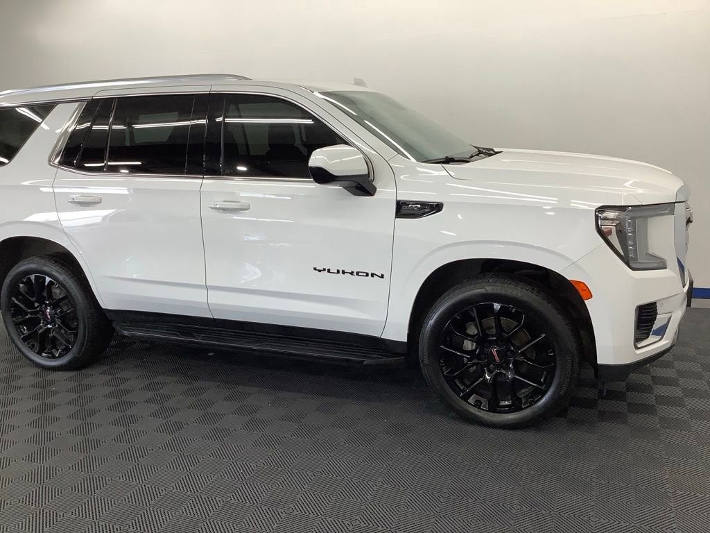 2023 GMC Yukon SLE