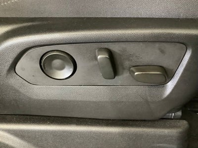 2023 GMC Yukon SLE