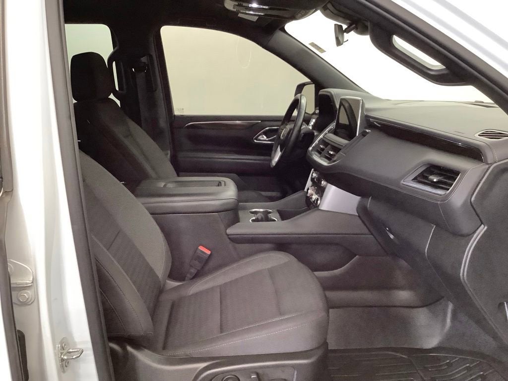 2023 GMC Yukon SLE