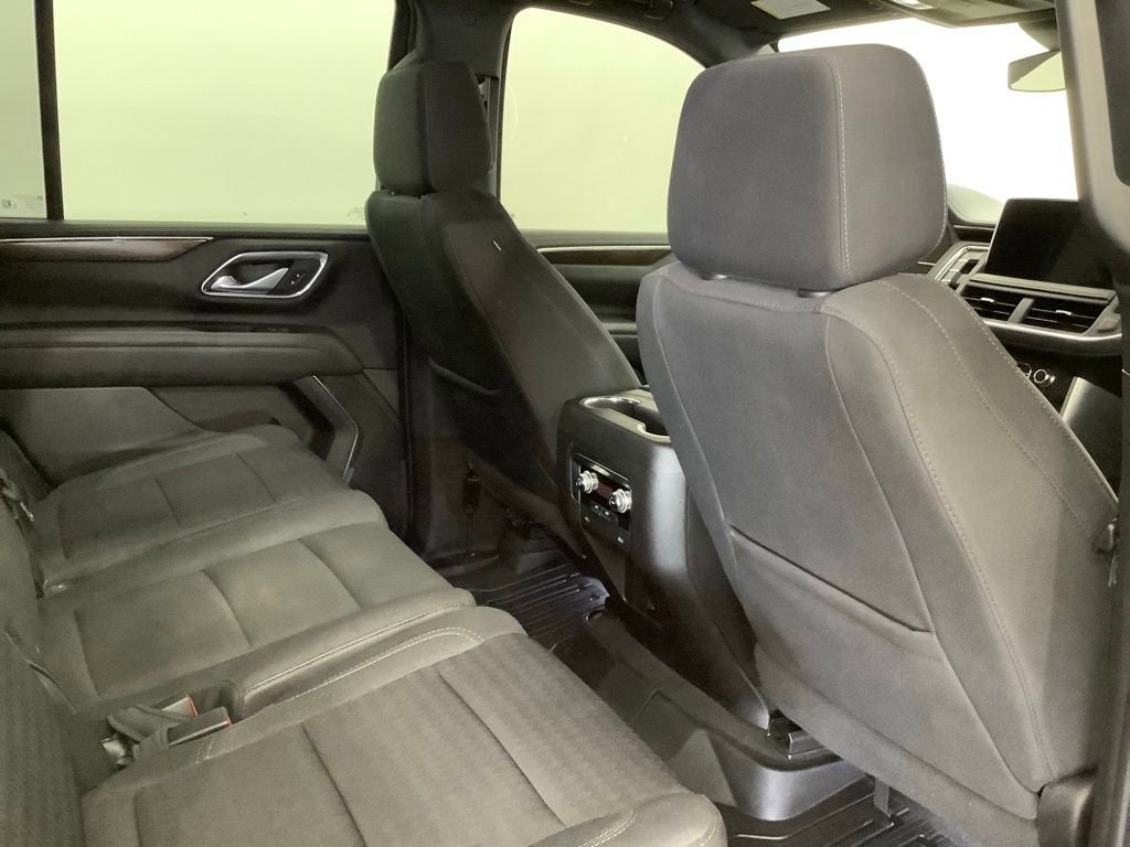 2023 GMC Yukon SLE