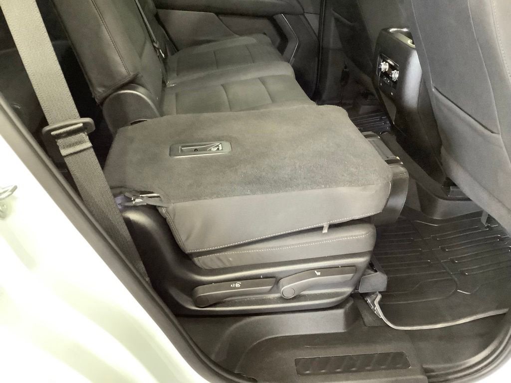 2023 GMC Yukon SLE