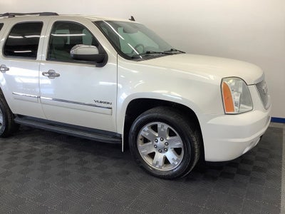 2011 GMC Yukon SLT
