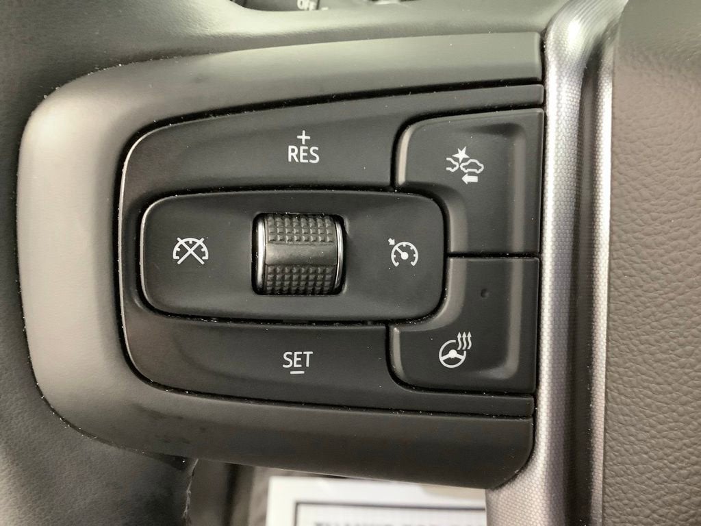 2021 GMC Yukon Denali - Photo 18