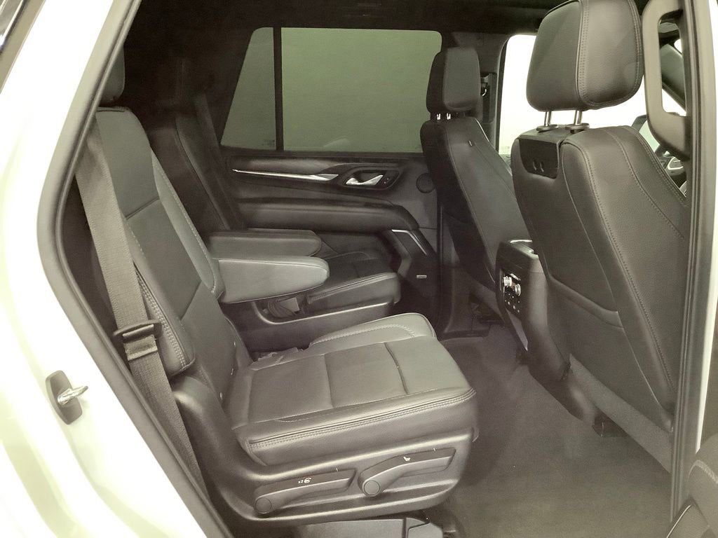 2021 GMC Yukon Denali - Photo 37