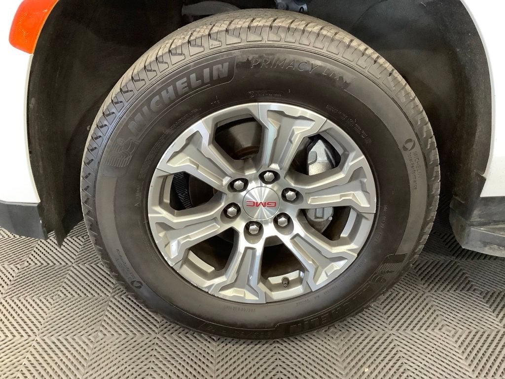 2022 GMC Yukon XL SLE