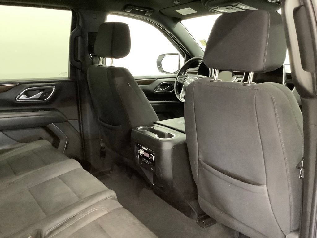 2022 GMC Yukon XL SLE