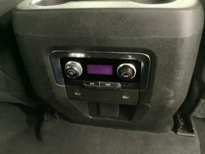 2022 GMC Yukon XL SLE